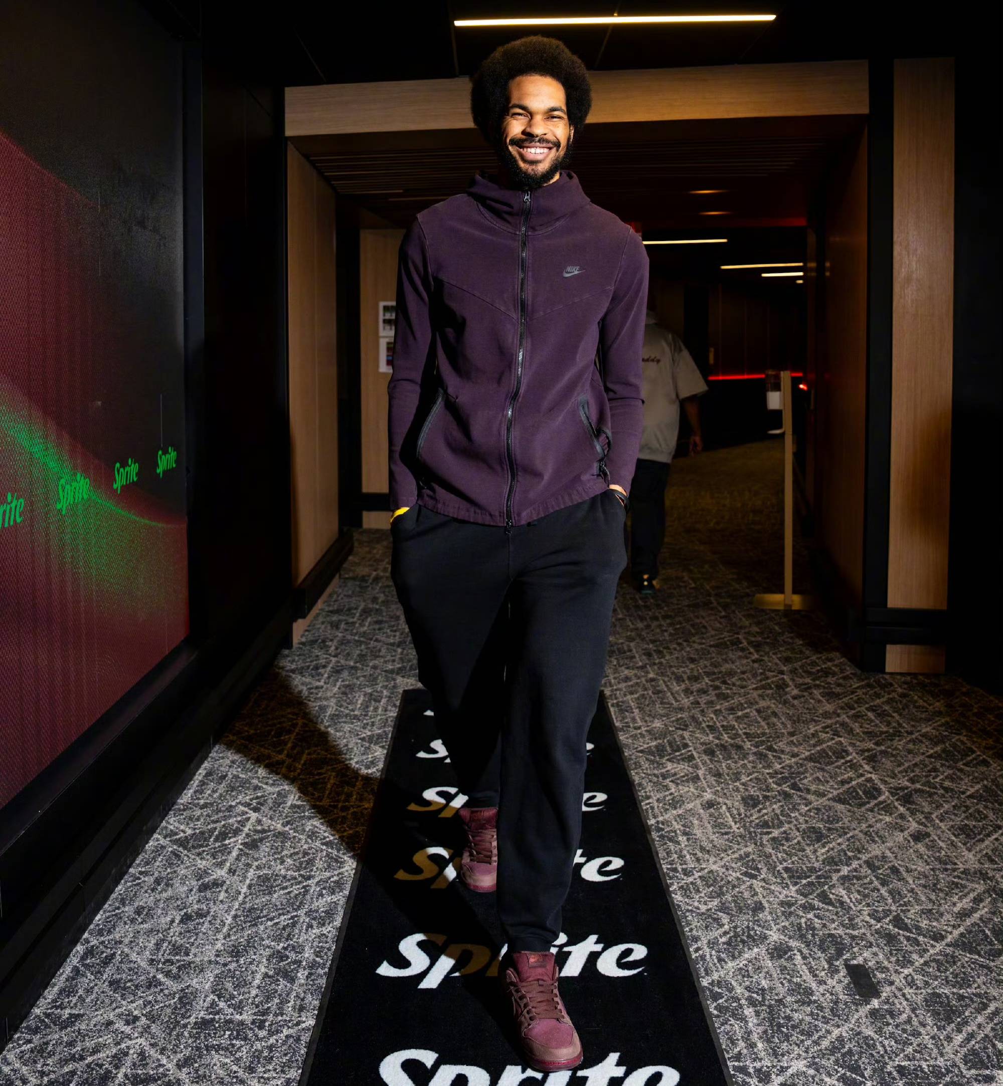 爱游戏体育-哈登新星回归赛场表现惊艳，皇家马德里未来可期！的简单介绍