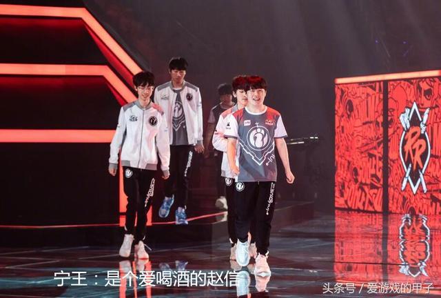 爱游戏-包含Rookie连续三场比赛得分超过高光表现，G2挑战极限！的词条